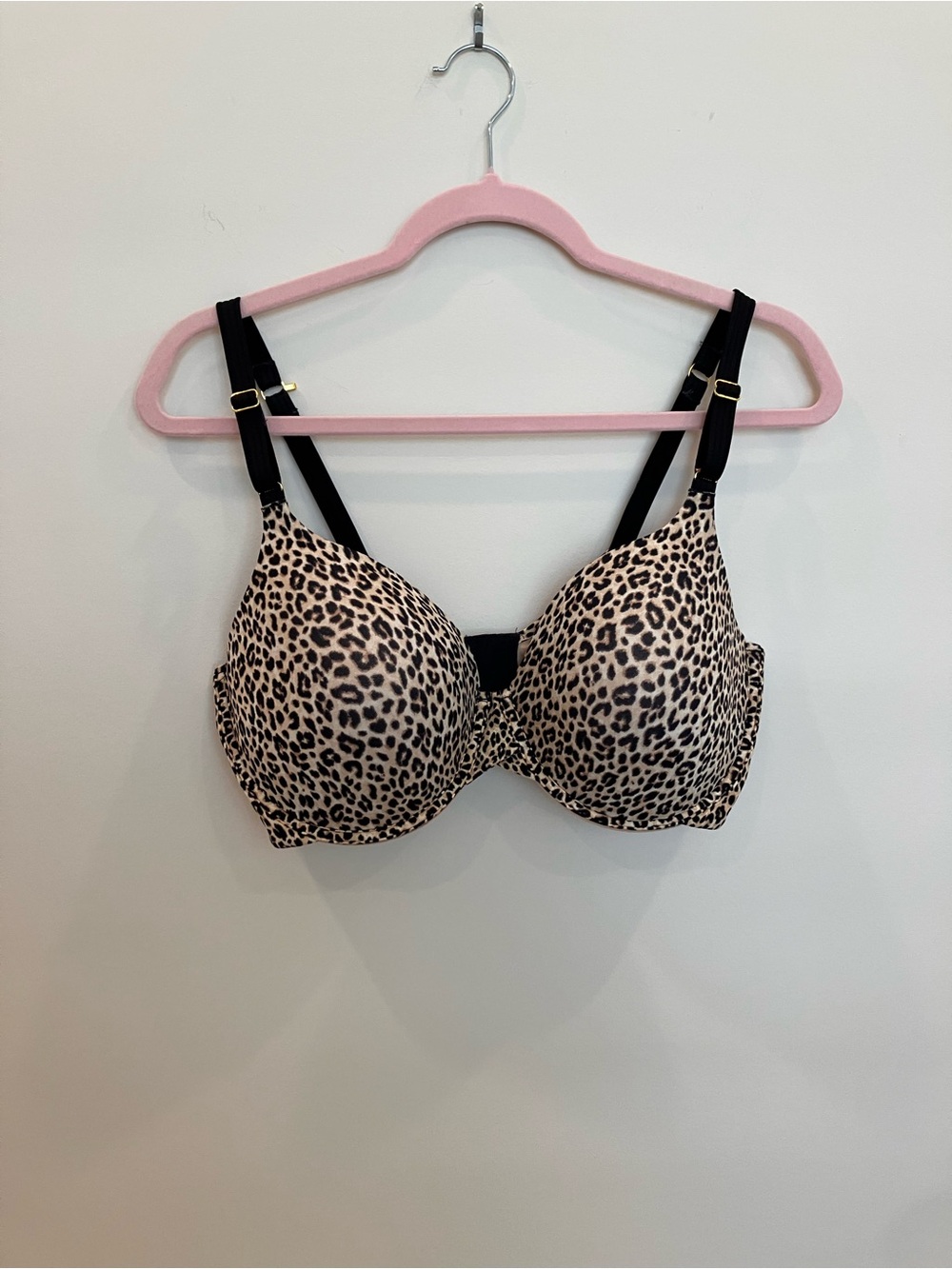 Leopard Print T-Shirt Bra with Black Straps